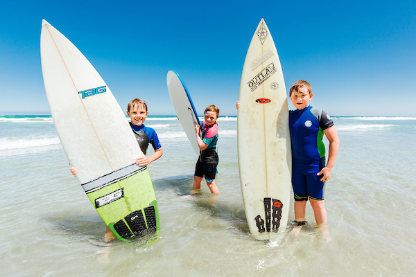 Kids surfing