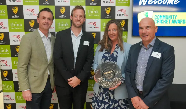 John Stephenson CEO WA Cricket presents City of Rockingham staff with award.